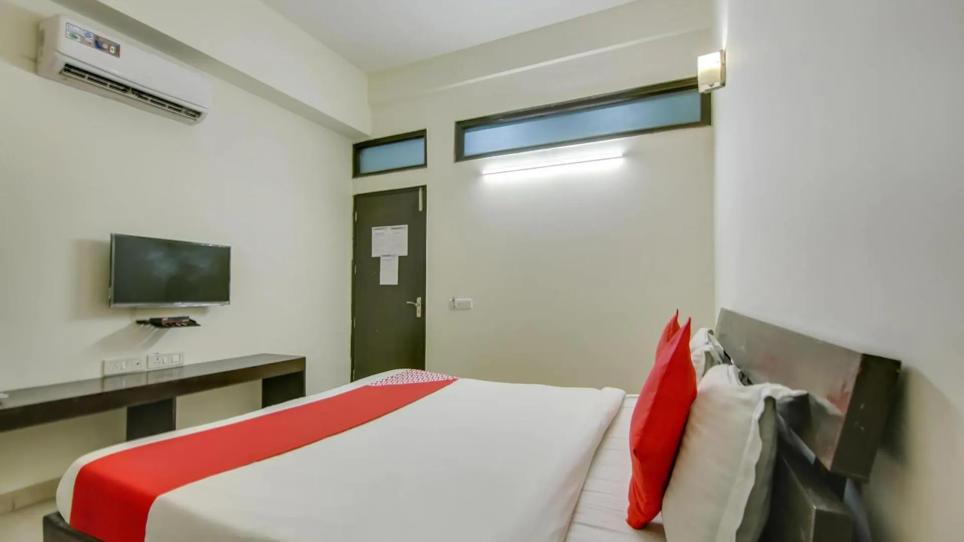 ****  Hotel O Dream View Near Omaxe Celebration Mall Gurgaon India