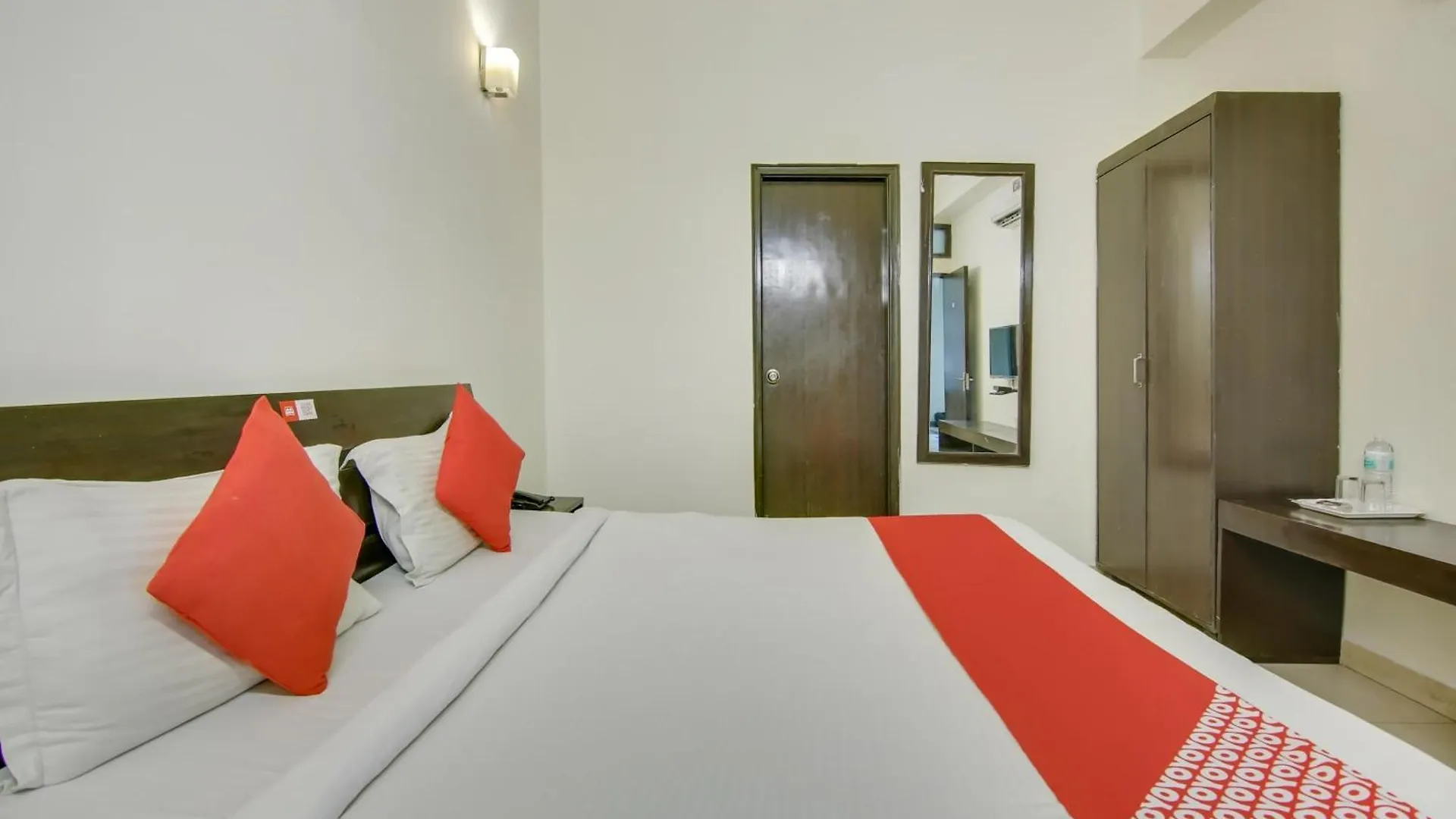 Hotel O Dream View Near Omaxe Celebration Mall Gurgaon